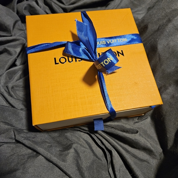 Louis Vuitton Belt Authentic - Picture 6 of 6